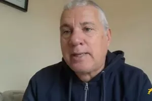 "Πρέπει να του κάνει ένα μικρό μαθηματάκι... να είναι ήρεμος"