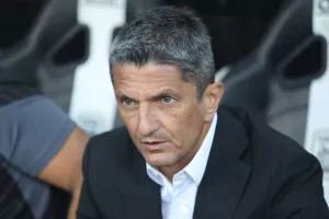 ΠΑΟΚ: Περιμένει τους διεθνείς του ο Λουτσέσκου