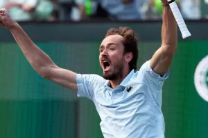 Ο επικός πανηγυρισμός του Μεντβέντεφ (βίντεο)