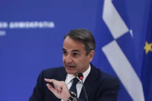 Μητσοτάκης: «Όποιος μπαίνει παράνομα στη χώρα, θα επιστρέφει πίσω»