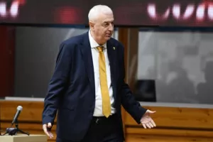 Σάκοτα/"Δεν ήταν δύσκολη απόφαση να γυρίσω στην ΑΕΚ"