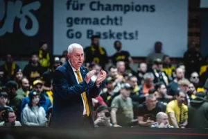 Σάκοτα: «Δεν τελείωσε η δουλειά, πρέπει να συνεχίσουμε να έχουμε κίνητρο»