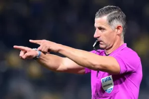 Σφυρίζει στα προκριματικά του Παγκοσμίου Κυπέλλου ο Σιδηρόπουλος