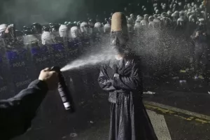 Αμείωτες οι διαδηλώσεις στην Τουρκία - 20 εκατομμύρια Τούρκοι ψήφισαν υπέρ Ιμάμογλου