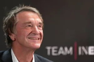 Γιουνάιτεντ: Ο Ράτκλιφ θα εφαρμόσει το σύστημα της Τσέλσι στις αποδοχές των παικτών