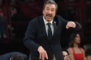 Μπάνκι: “Αν είναι να μιλήσουμε για συνομωσίες και κατασκοπεία, δεν είναι η αρμοδιότητα μου”