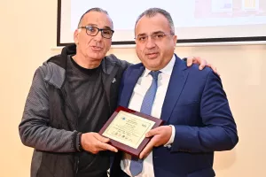 Συγκλόνισε ο αγώνας επιβίωσης των προσφυγικών σωματείων στην εκδήλωση του Μ.Χατζηπαντέλα