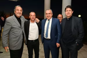 Συγκλόνισε ο αγώνας επιβίωσης των προσφυγικών σωματείων στην εκδήλωση του Μ.Χατζηπαντέλα