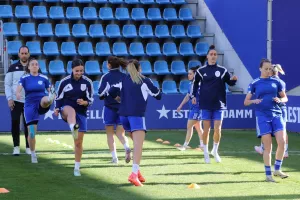 (Φώτος) Ολοκληρώθηκε χωρίς προβλήματα η προετοιμασία της Εθνικής Γυναικών