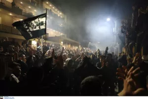 Κάηκε το Ηράκλειο για την πρόκριση του ΟΦΗ στον τελικό του Κυπέλλου