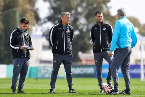 Επιστροφή και φουλ για «αιώνιο» 