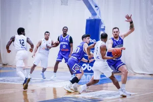 Η Ανόρθωση νίκησε τον Απόλλωνα και προκρίθηκε στους "4"