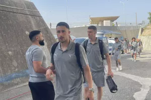 (Φώτος Kerkida) Η άφιξη της Πάφου 