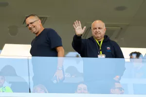 Καραπατάκης με Μπεν Σιμόν!