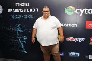 "Εφτασε η στιγμή να αποχαιρετήσω ένα ιστορικό σωματείο"