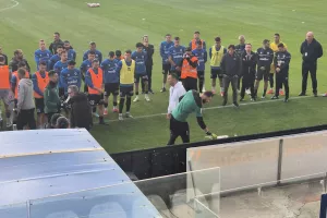 Λουλούδια στη μνήμη του Σωτήρη Μιχαηλούδη (φώτος)