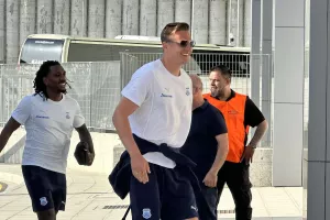 (Φώτος kerkida) Στο "Αλφαμέγα" ο Απόλλωνας