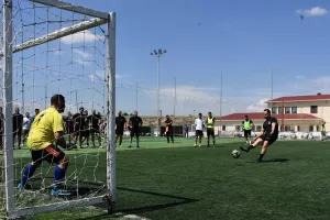 Εις μνήμη Θωμά Ευθυμίου