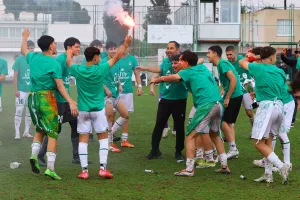 (Βίντεο/Φώτος) Ομόνοια Κ17: Τα πανηγύρια των πρωταθλητών