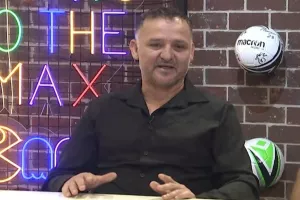 Ball Boyz με Λευτέρη Ελευθερίου