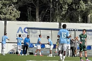 Παράταση στη στέψη λόγω... Ομόνοιας (Φώτος Kerkida/Κ19)