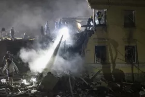 Με 70 πυραύλους και 150 drones χτύπησε το Κίεβο- Δεκάδες άμαχοι νεκροί