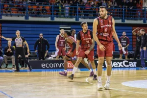 Νίκη για τον Κεραυνό επί του Απόλλωνα