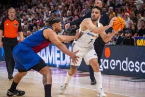 Τα διαλύει όλα η Ρεάλ κόντρα στην Μπαρτσελόνα: Το απόλυτο φέτος με σερί 8-0
