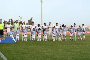 Η Πάφος χαϊδεύει το πρώτο της πρωτάθλημα, με…δίμπαλο Κορέια! (φώτος)