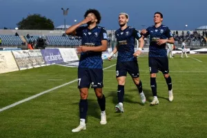 Η Πάφος χαϊδεύει το πρώτο της πρωτάθλημα, με…δίμπαλο Κορέια! (φώτος)