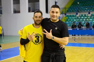(ΦΩΤΟΣ) Οι πανηγυρισμοί και η απονομή στην ΑΕΛ 