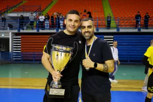 (ΦΩΤΟΣ) Οι πανηγυρισμοί και η απονομή στην ΑΕΛ 
