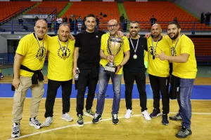 (ΦΩΤΟΣ) Οι πανηγυρισμοί και η απονομή στην ΑΕΛ 