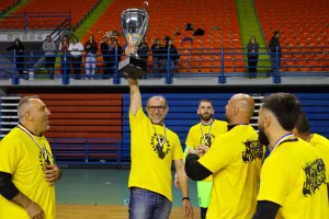 (ΦΩΤΟΣ) Οι πανηγυρισμοί και η απονομή στην ΑΕΛ 