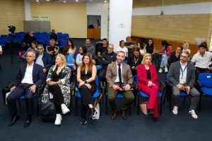 (Φώτος) ΕΚΟ C.I.A.M.: «Στήριγμα μας οι χορηγοί μας»... 