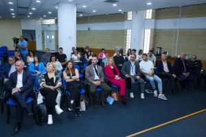 (Φώτος) ΕΚΟ C.I.A.M.: «Στήριγμα μας οι χορηγοί μας»... 