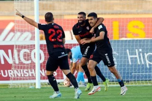 Αλληλοεξουδετέρωση και… καταστροφική ισοπαλία (φώτος)
