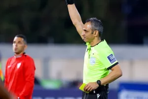 Αλληλοεξουδετέρωση και… καταστροφική ισοπαλία (φώτος)