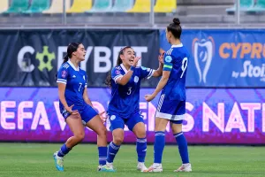 Έκανε το 3 στα 3 η Βιολάρη 
