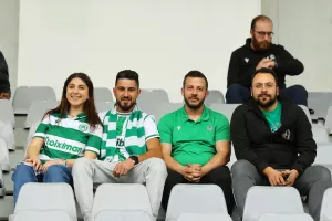 O κόσμος στο "Άλφαμέγα" (φωτορεπορτάζ)