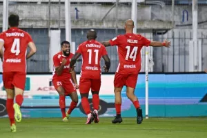 Ερυθρόλευκο διπλό στο "ΠΑΠ"/Αναπτερώθηκαν οι ελπίδες παραμονής (Φώτος)