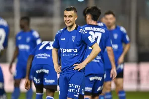 Μπλέχτηκε…
