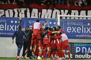 Μονόδρομος... για Νέα Σαλαμίνα