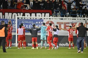 Ερυθρόλευκο διπλό στο "ΠΑΠ"/Αναπτερώθηκαν οι ελπίδες παραμονής (Φώτος)