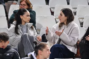 ΕΙΚΟΝΕΣ από τις κερκίδες στο ΓΣΠ