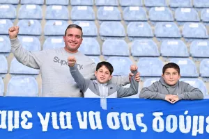 (Φώτος) Ο κόσμος στο ΠΑΠ