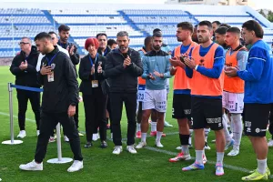 Λουλούδια στη μνήμη του Σωτήρη Μιχαηλούδη (φώτος)