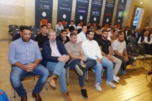 (ΦΩΤΟΣ) Η μεγάλη γιορτή του υγρού στίβου