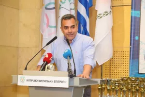 (ΦΩΤΟΣ) Η μεγάλη γιορτή του υγρού στίβου