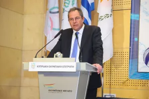 (ΦΩΤΟΣ) Η μεγάλη γιορτή του υγρού στίβου